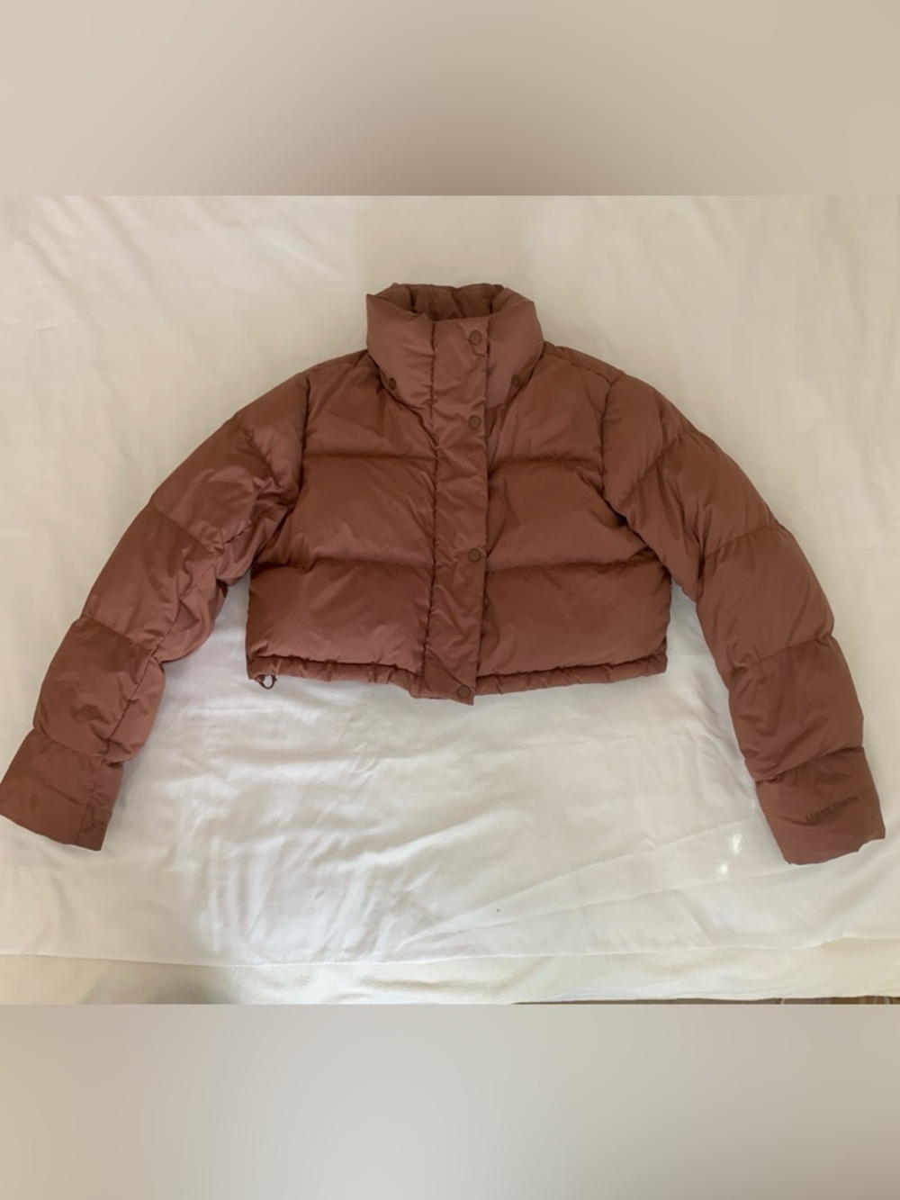 Lululemon Wunder Puff Super-Cropped Jacket - Roasted Brown - Size 6